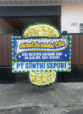 Papan Bunga Duka di Lemo